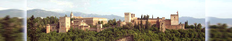 Vista panoramica sul Alhambra dalla piazza di San Nicola in Granada, Spagna.