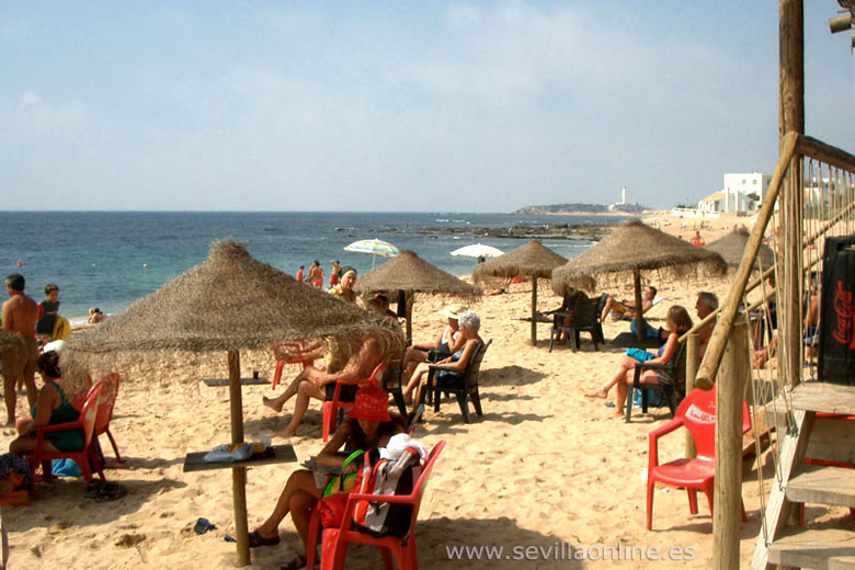 Un chiringuito (tipico bar di spiaggia) a Los Caños de Meca, Costa de la Luz - Andalusia, Spagna