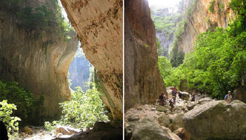 La Garganta verde (the green gorge), in Sierra de Grazalema natural park, Cadiz - Andalusia, Spain.